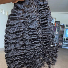Moné Curly Cambodian Extensions